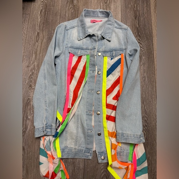 Dqmane Colorful Denim Jacket with Geometric Patterns - Picture 2 of 8